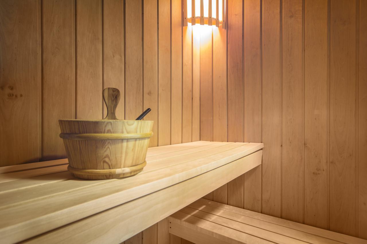 Three Gates Farm Holiday Cottages Huntsham Ngoại thất bức ảnh